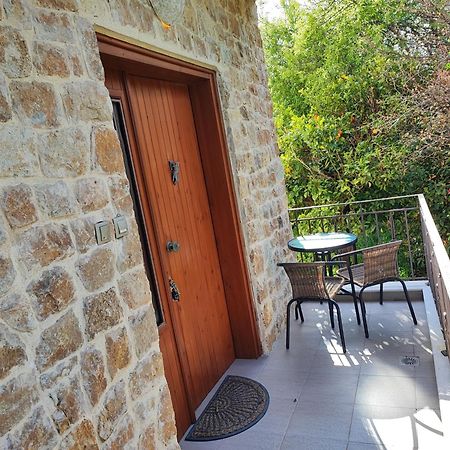 Stone House With Seaview Apartment Nea Poteidaia Exterior photo