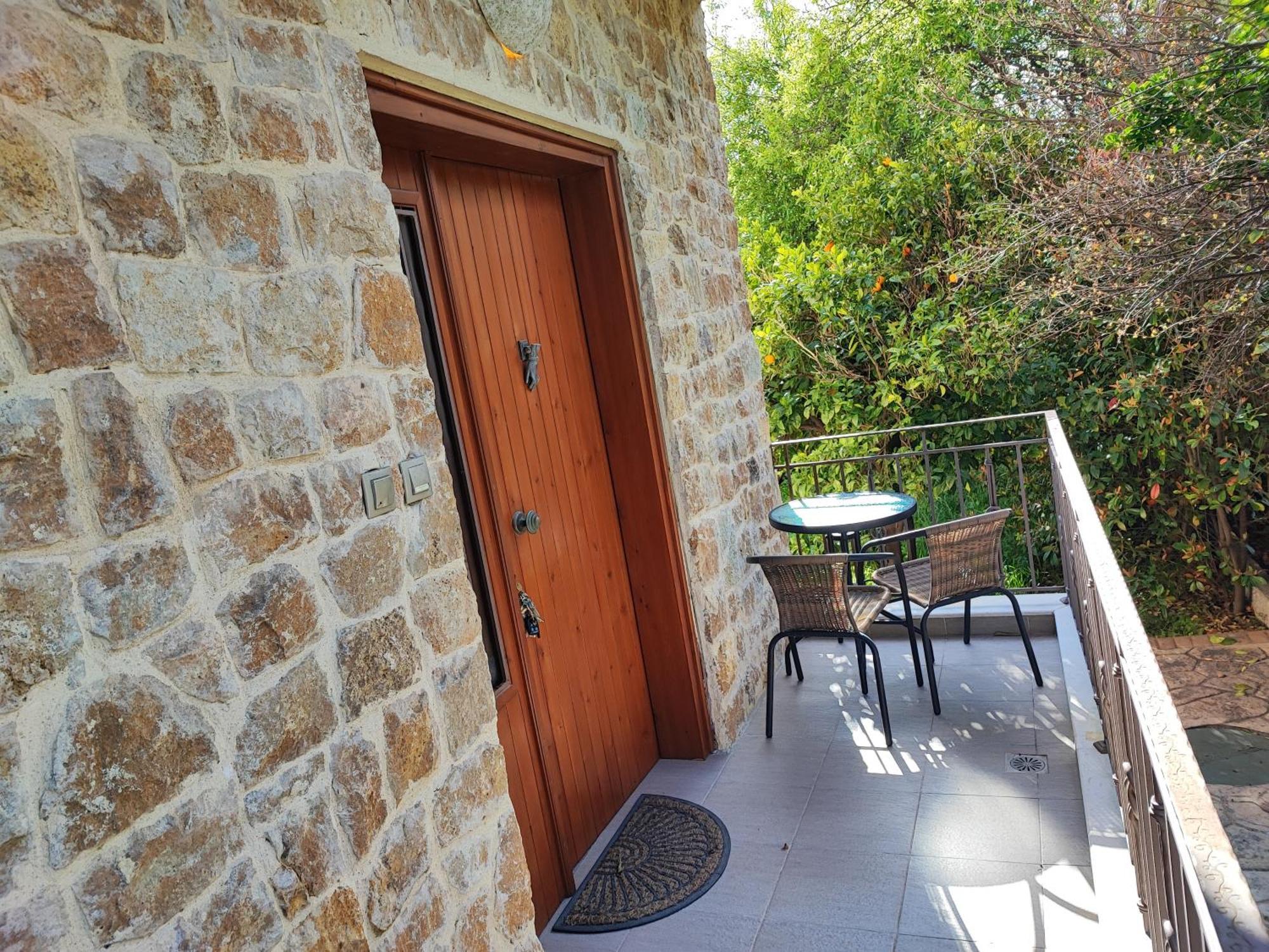 Stone House With Seaview Apartment Nea Poteidaia Exterior photo
