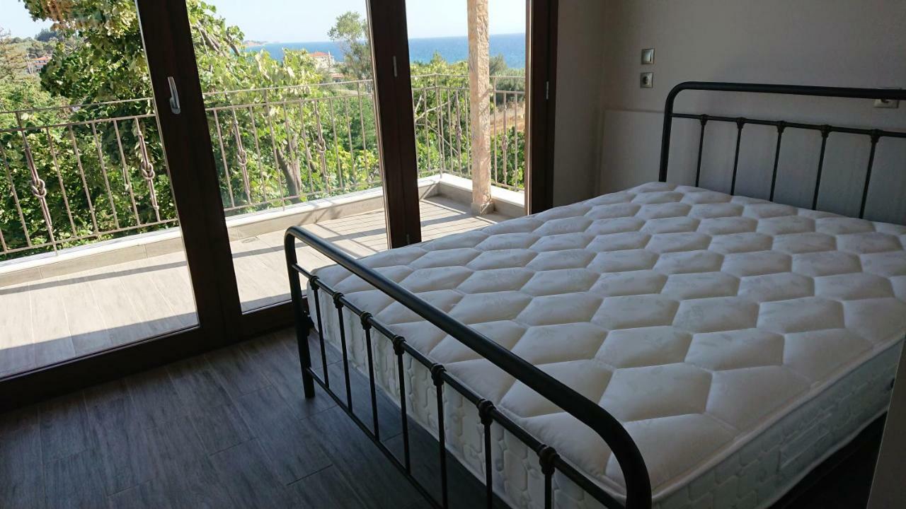 Stone House With Seaview Apartment Nea Poteidaia Exterior photo