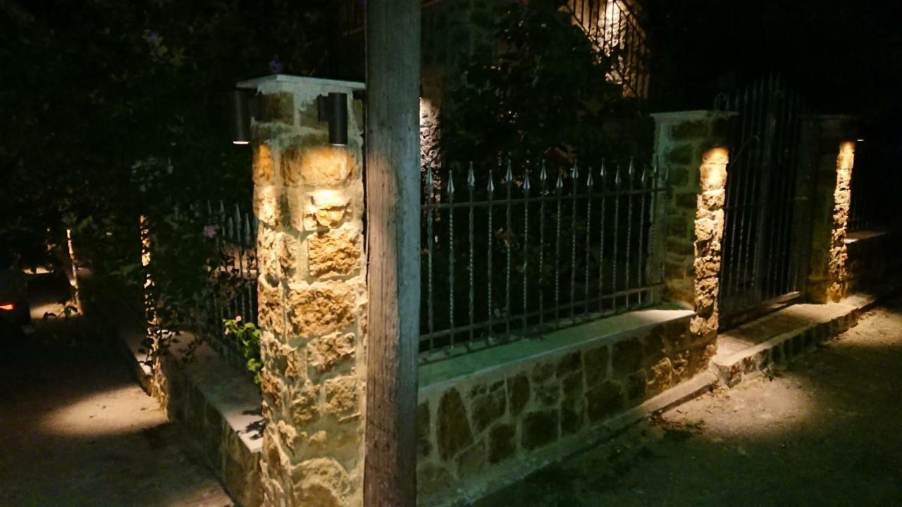Stone House With Seaview Apartment Nea Poteidaia Exterior photo