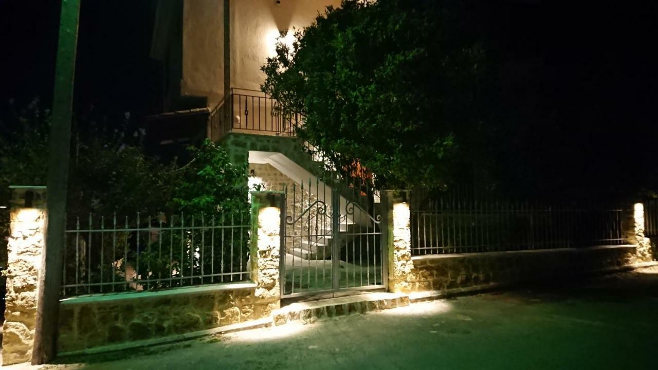 Stone House With Seaview Apartment Nea Poteidaia Exterior photo