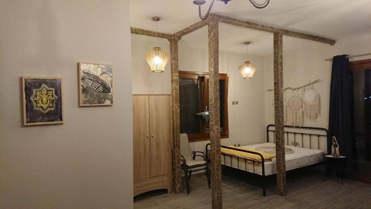 Stone House With Seaview Apartment Nea Poteidaia Exterior photo