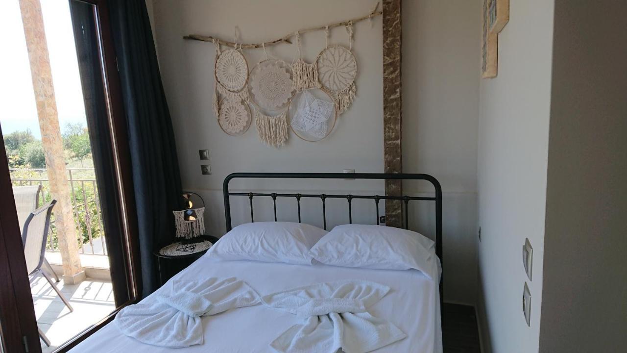 Stone House With Seaview Apartment Nea Poteidaia Exterior photo